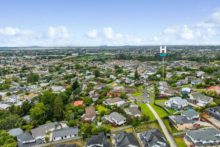 Photo of property in 12 Clearview Heights, Ranui, Auckland, 0612
