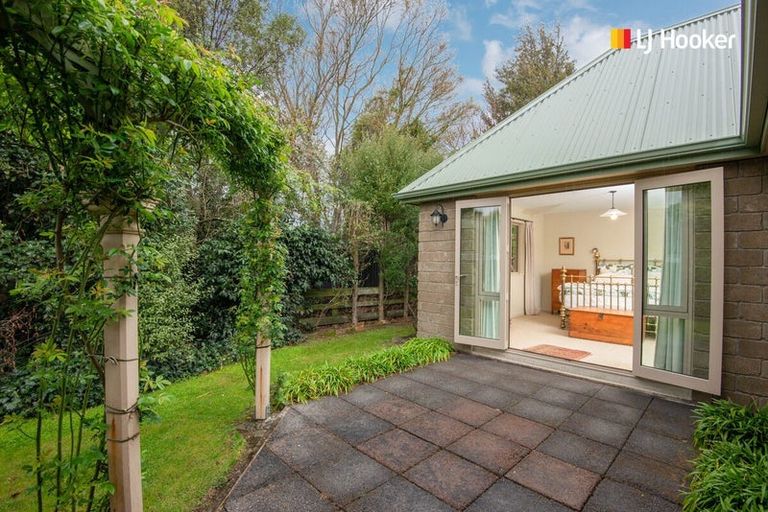 Photo of property in 19 Skerries Street, Outram, 9019