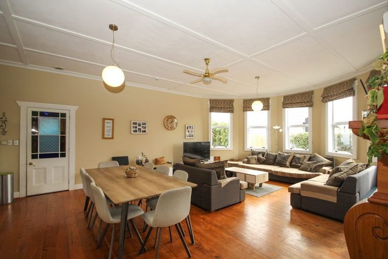 Photo of property in 46 Higginson Street, Otane, 4202