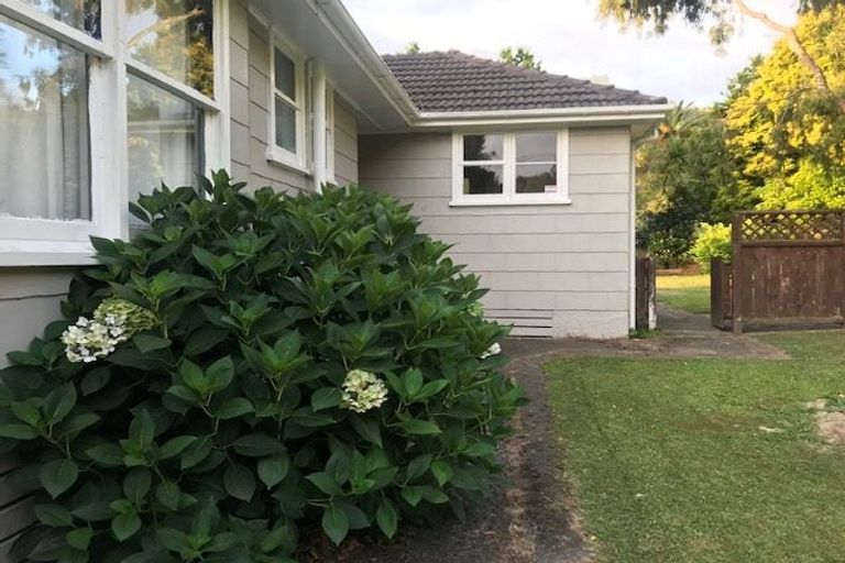 Photo of property in 6 Prebble Grove, Naenae, Lower Hutt, 5011