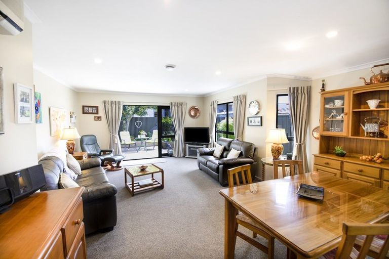 Photo of property in 13 Moeller Street, Taradale, Napier, 4112