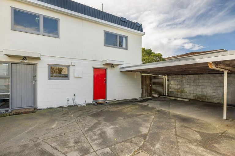 Photo of property in 78a Holly Road, Saint Albans, Christchurch, 8014
