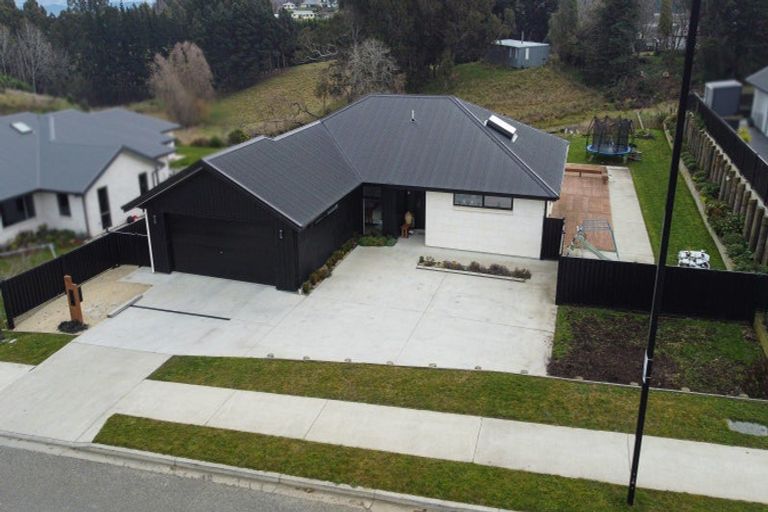 Photo of property in 23 Clydesdale Drive, Holmes Hill, Oamaru, 9401