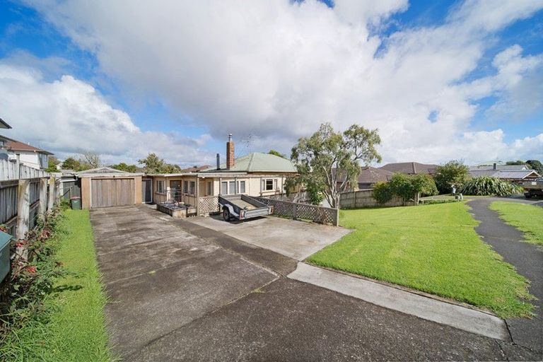 Photo of property in 37 Jellicoe Avenue, Tuakau, 2121