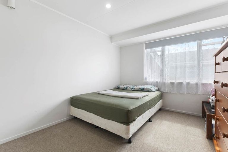 Photo of property in 13 Kirkella Crescent, Mangere East, Auckland, 2024