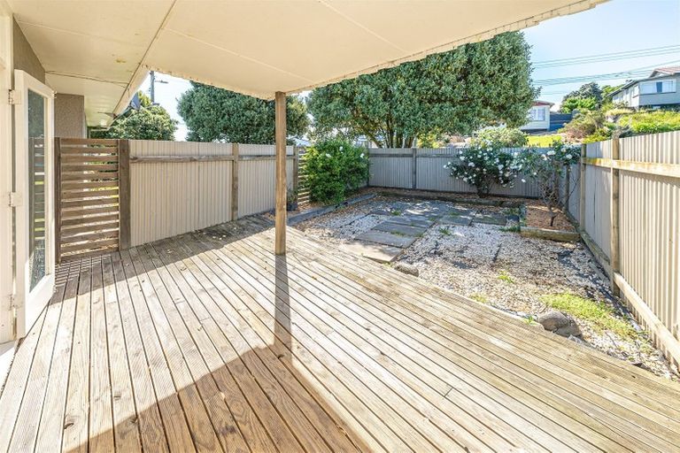 Photo of property in 44 Manuka Street, Castlecliff, Whanganui, 4501