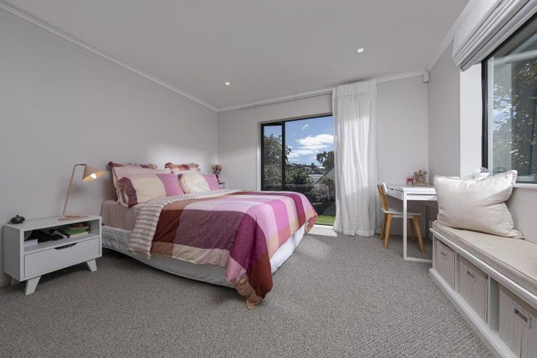 Photo of property in 66 Rame Road, Greenhithe, Auckland, 0632