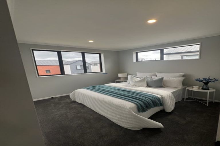 Photo of property in 2/3 Sundown Crescent, Melville, Hamilton, 3206