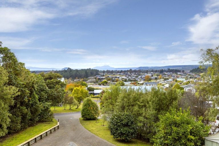 Photo of property in 14 Paurini Place, Motuoapa, Turangi, 3382