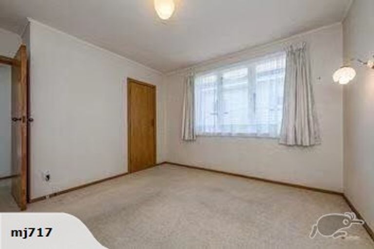 Photo of property in 125 Kings Crescent, Hutt Central, Lower Hutt, 5010