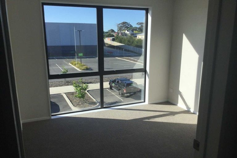 Photo of property in 39 Settlers Avenue, Hobsonville, Auckland, 0618