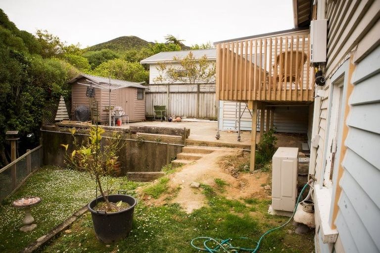 Photo of property in 38 Rothsay Road, Ngaio, Wellington, 6035