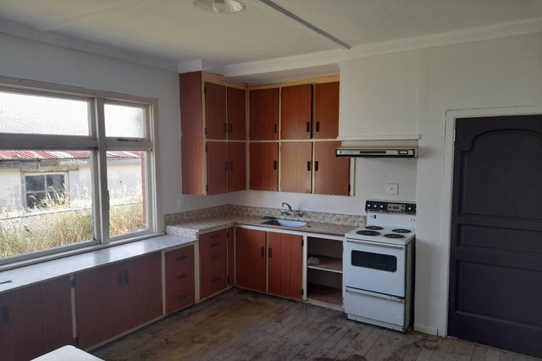 Photo of property in 8 Donnington Street, Ohai, 9635