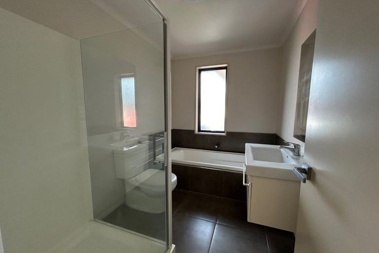 Photo of property in 3/3 Harkness Place, Westport, 7825