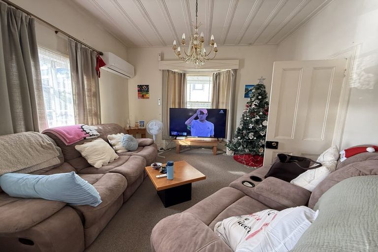 Photo of property in 4 Elliott's Way, Pinehill, Auckland, 0632