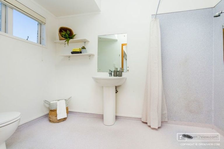 Photo of property in 308 Hurstmere Road, Takapuna, Auckland, 0622