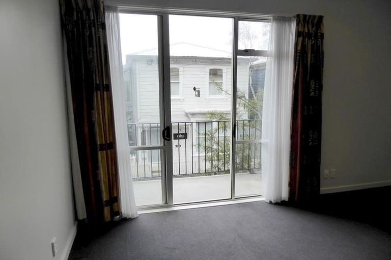 Photo of property in De Vere Apartments, 25/23 Tennyson Street, Te Aro, Wellington, 6011