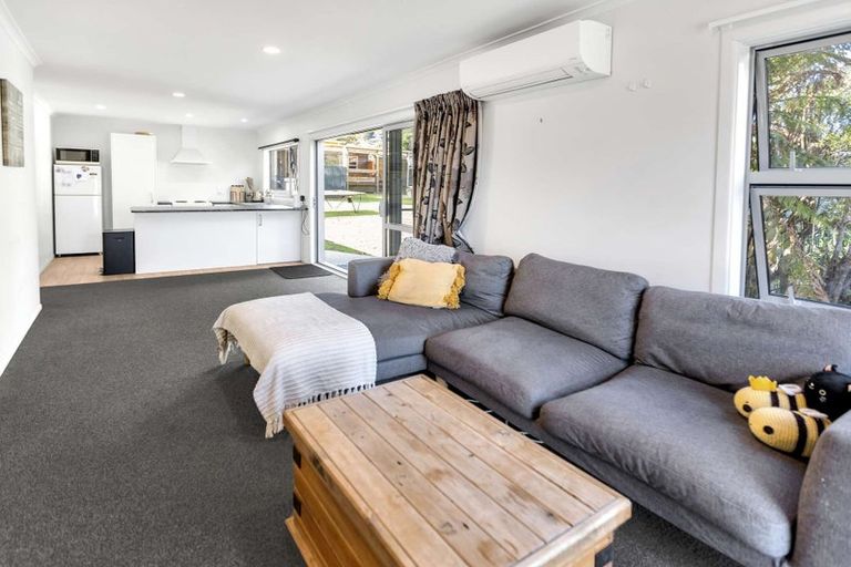 Photo of property in 10 Bay Grove, Pukehangi, Rotorua, 3015