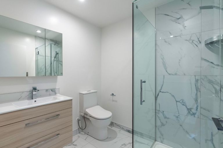 Photo of property in Riverena Flats, 377 Barbadoes Street, Christchurch Central, Christchurch, 8011