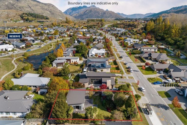 Photo of property in 32 Sylvan Street, Lake Hayes, Queenstown, 9304