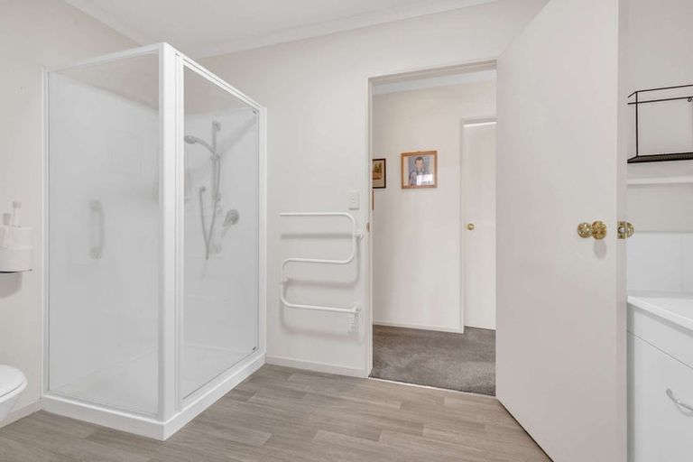 Photo of property in 285unit Vaughan Road, Owhata, Rotorua, 3010