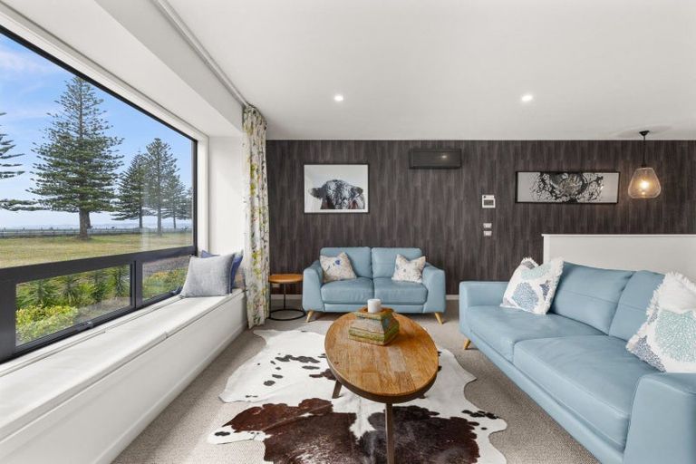 Photo of property in 122 Te Awa Avenue, Te Awa, Napier, 4110