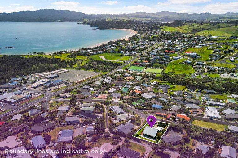 Photo of property in 43 Cable Bay Block Road, Cable Bay, 0420