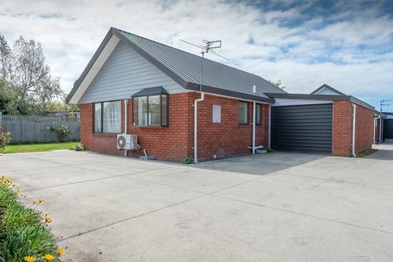 Photo of property in 94a Percival Street, Rangiora, 7400