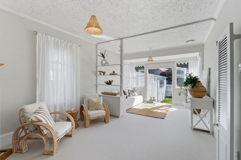 Photo of property in 37 Menzies Street, Sumner, Christchurch, 8081