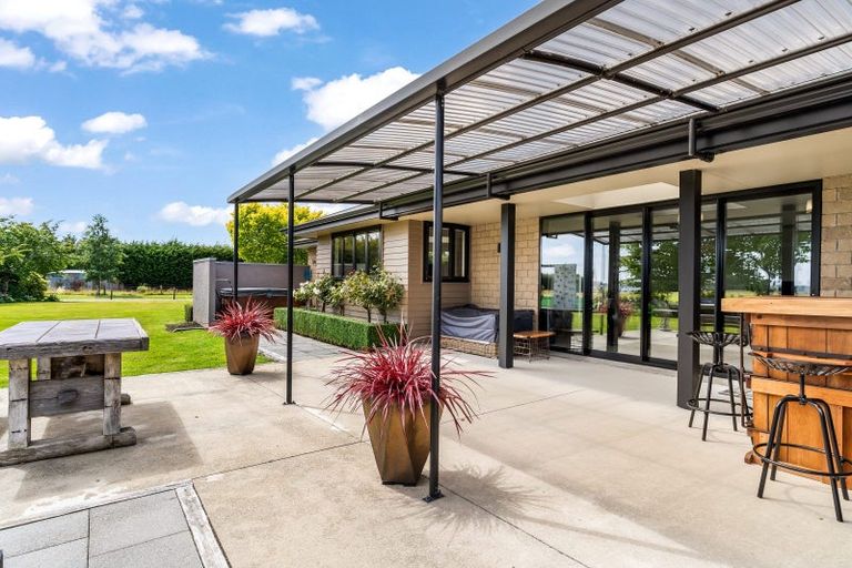 Photo of property in 65 Racecourse Road, Winton, 9782