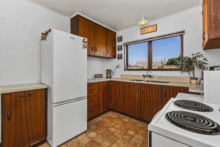 Photo of property in 8a Clarence Cox Crescent, Pirimai, Napier, 4112