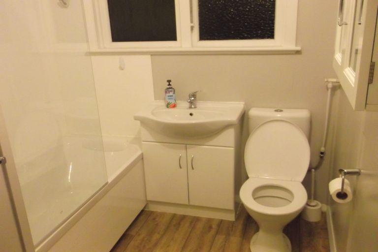 Photo of property in 2 Larsen Street, Westport, 7825