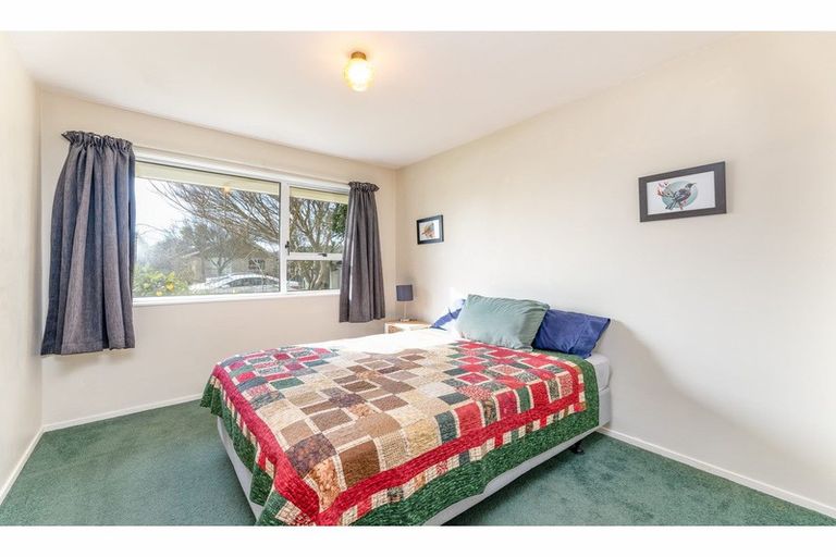 Photo of property in 267 Hendersons Road, Hoon Hay, Christchurch, 8025