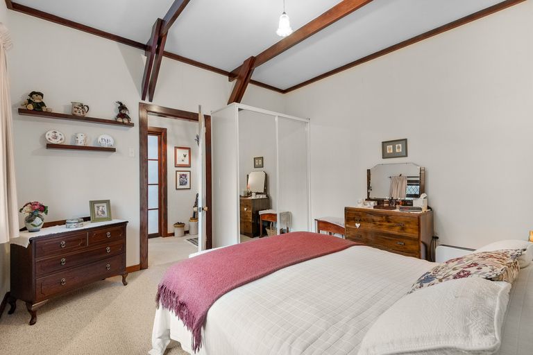 Photo of property in 625 Andersons Bay Road, Musselburgh, Dunedin, 9012