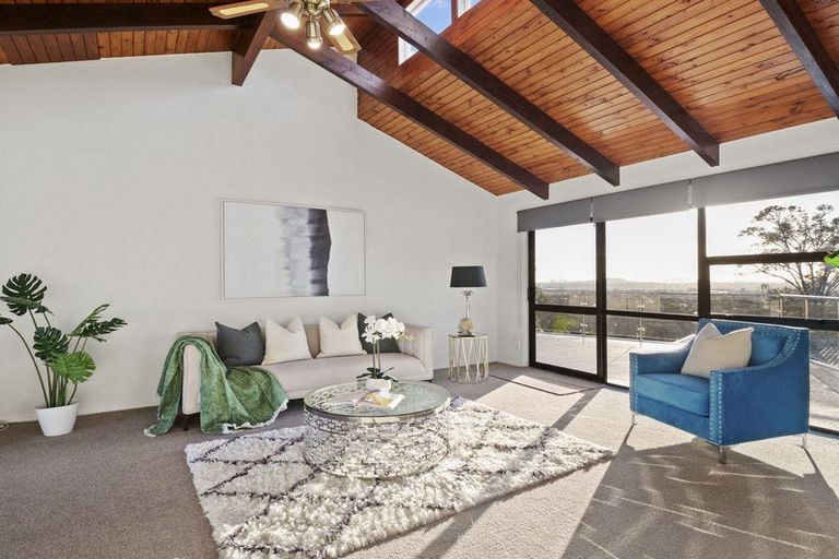 Photo of property in 241a Golf Road, Titirangi, Auckland, 0604