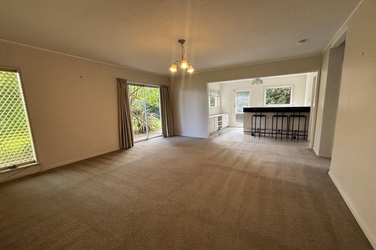 Photo of property in 63 Bramley Drive, Farm Cove, Auckland, 2012