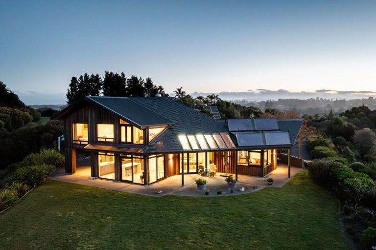 Photo of property in 43 Dawson Road, Upper Moutere, 7173