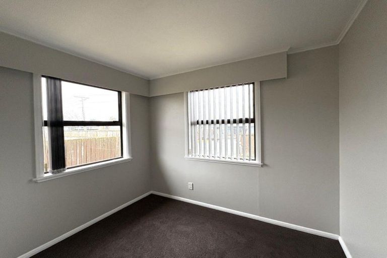 Photo of property in 1 Thornton Place, Melville, Hamilton, 3206