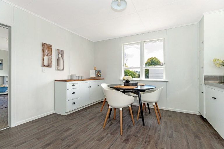 Photo of property in 10 Tui Street, Outer Kaiti, Gisborne, 4010