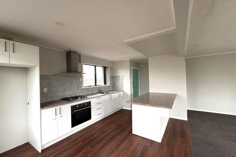 Photo of property in 1 Thornton Place, Melville, Hamilton, 3206