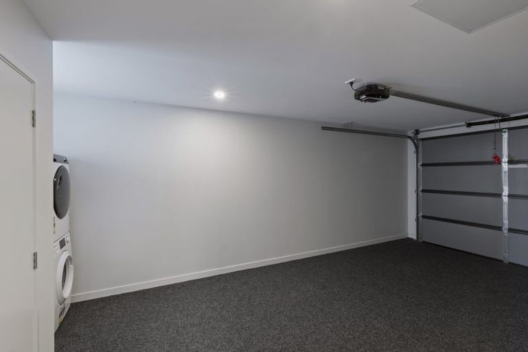 Photo of property in 33 Mulholland Drive, Jacks Point, 9371