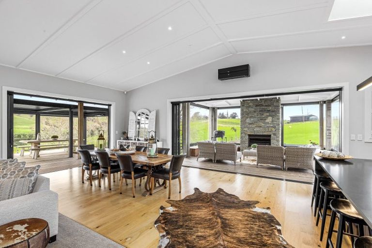 Photo of property in 331 Pukapuka Road, Pohuehue, Warkworth, 0983