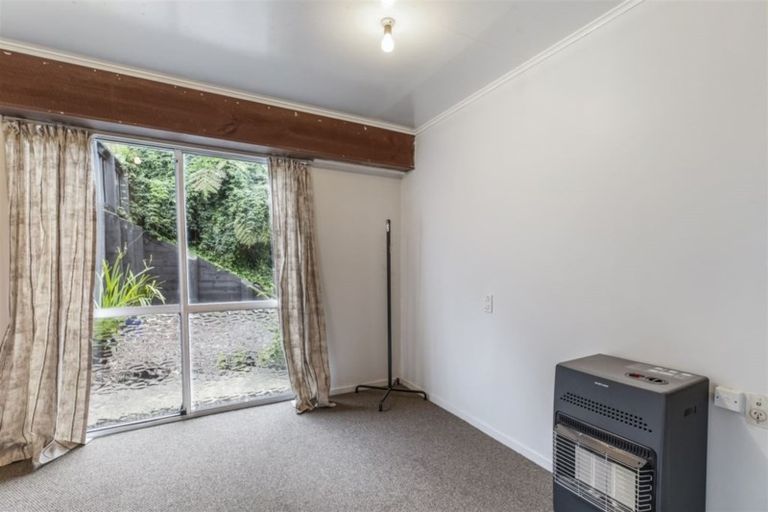 Photo of property in 65 Don Buck Road, Massey, Auckland, 0614