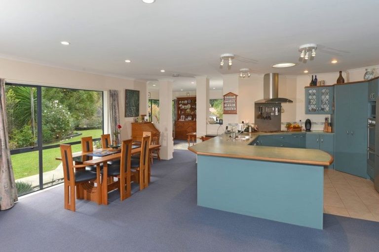 Photo of property in 2 Tealmere Grove, Maunu, Whangarei, 0110
