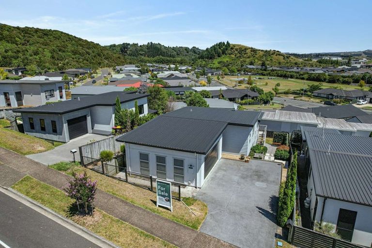 Photo of property in 133 Kennedy Road, Pyes Pa, Tauranga, 3112