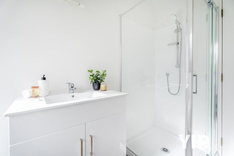Photo of property in 10 Ellwood Place, Churton Park, Wellington, 6037