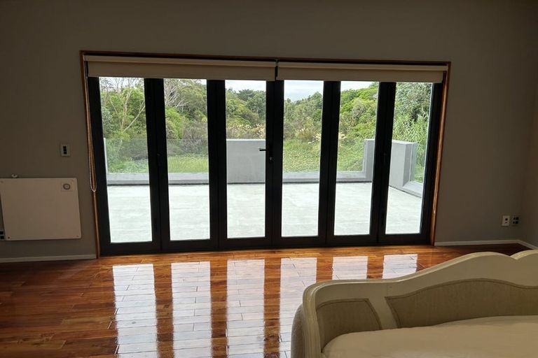 Photo of property in 85 Ngarara Road, Waikanae, 5036