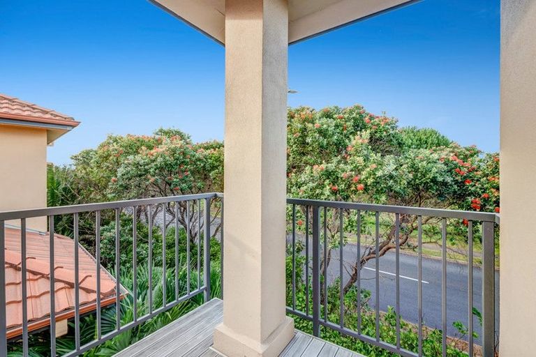 Photo of property in 19 Trimaran Drive, Gulf Harbour, Whangaparaoa, 0930
