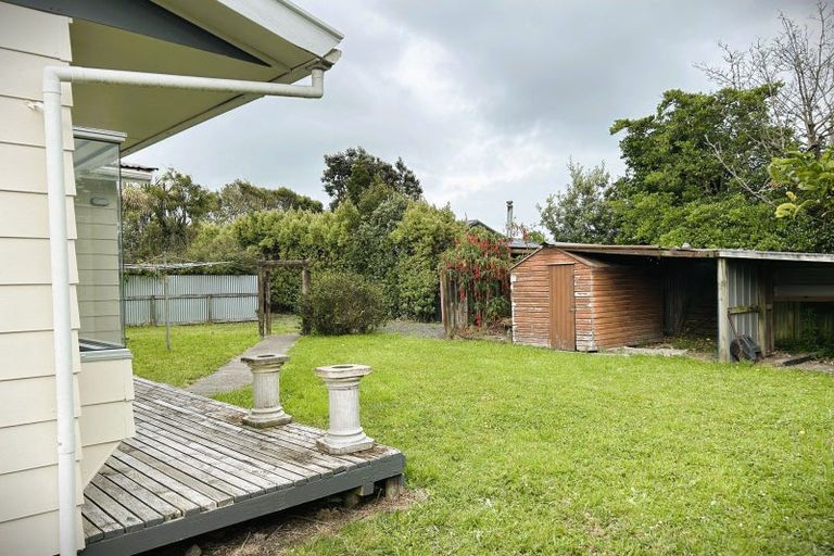 Photo of property in 18a Kiharoa Street, Otaki Beach, Otaki, 5512