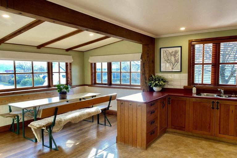 Photo of property in 11b Kings Drive, Wanaka, 9305